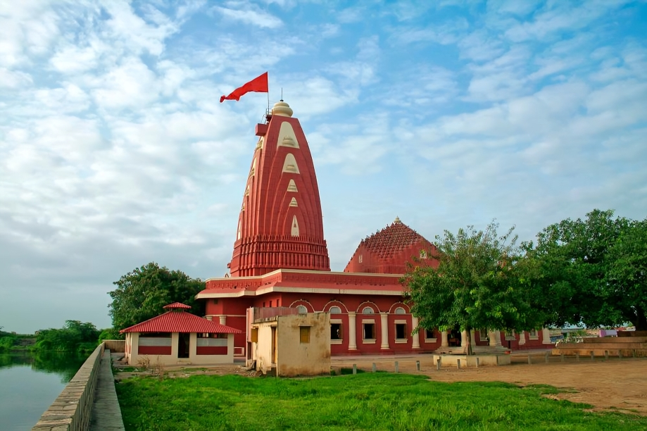 Nageshwar Jyotirlinga